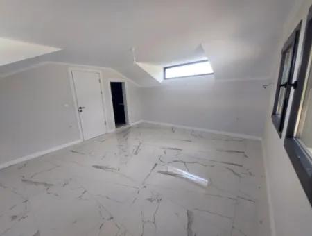 Einfamilienhaus Auf Einem 3000 M² Grossen Grundstück Im Viertel Köyceğiz Yangi