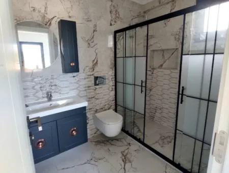 Einfamilienhaus Auf Einem 3000 M² Grossen Grundstück Im Viertel Köyceğiz Yangi