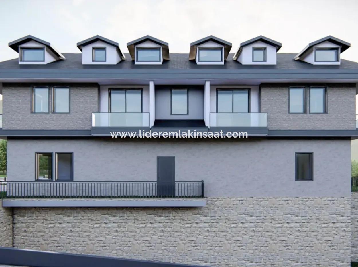 Luxury Apartments With Lake View From The Leading Building