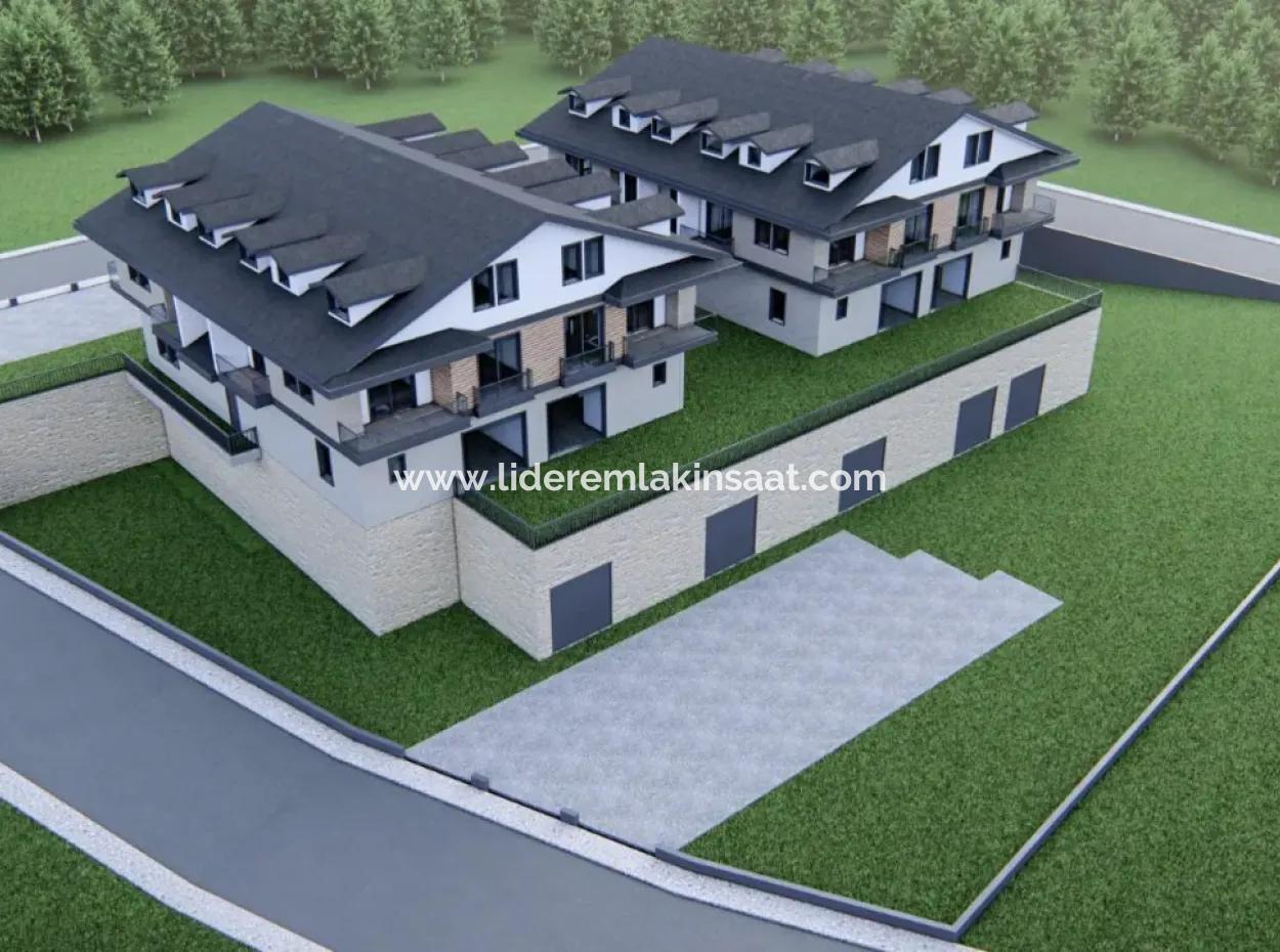 Luxury Apartments With Lake View From The Leading Building