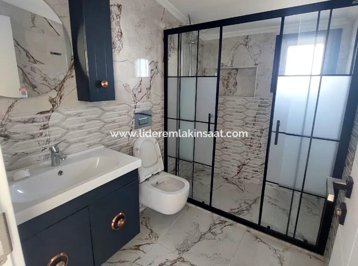 Detached House On A 3000 M² Plot In Köyceğiz Yangi Neighborhood