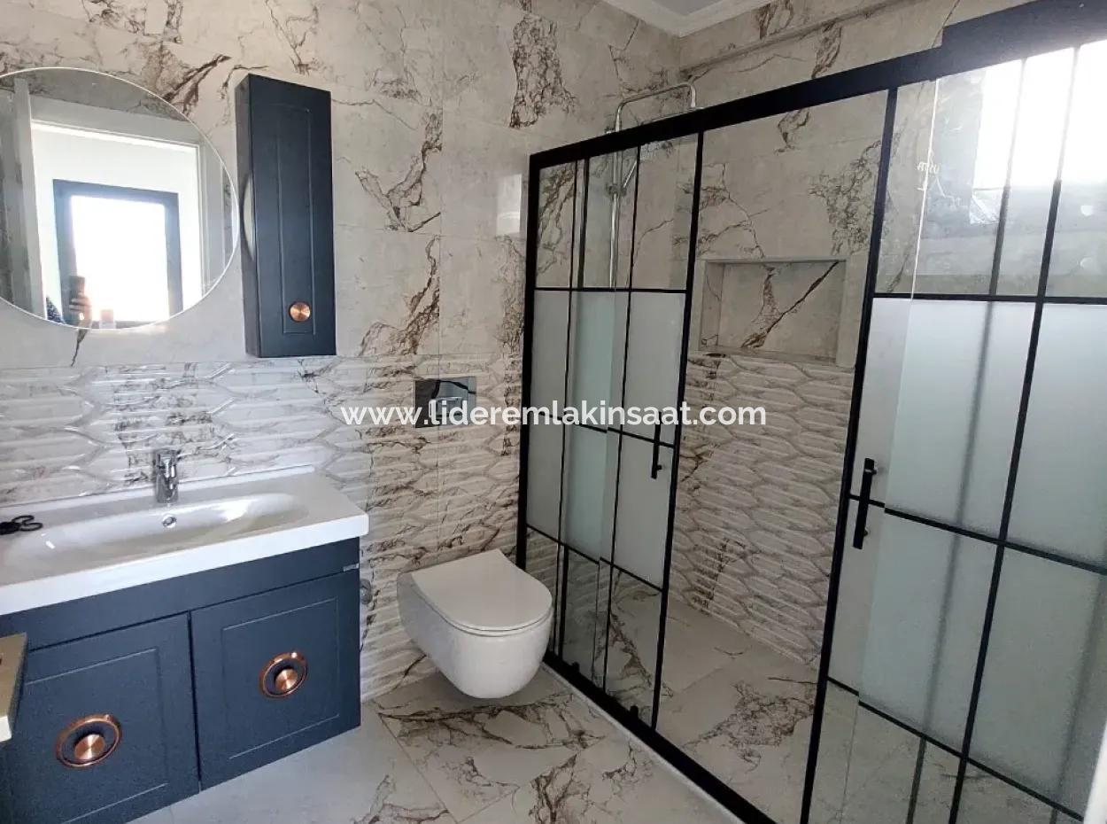 Detached House On A 3000 M² Plot In Köyceğiz Yangi Neighborhood