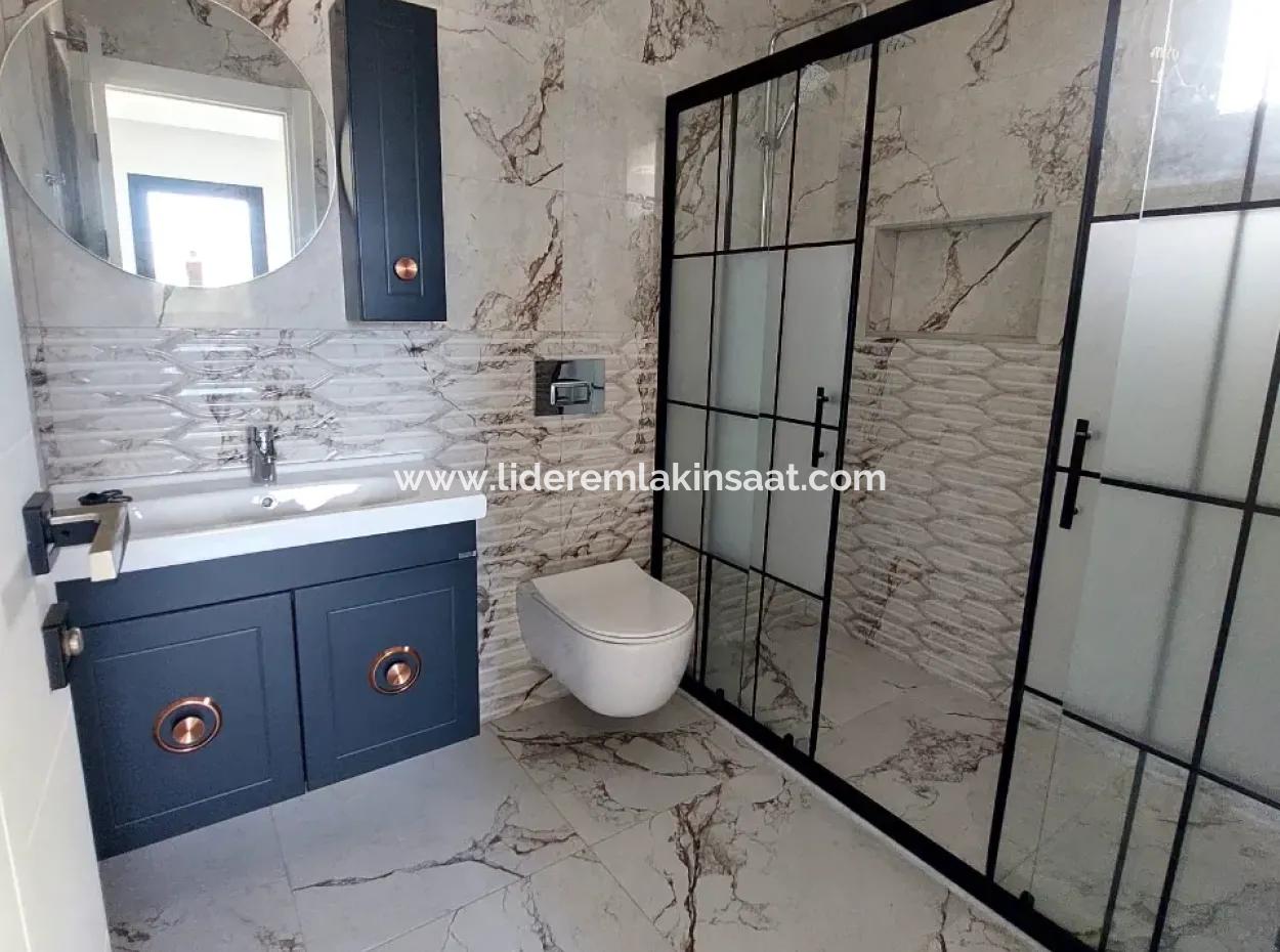 Detached House On A 3000 M² Plot In Köyceğiz Yangi Neighborhood