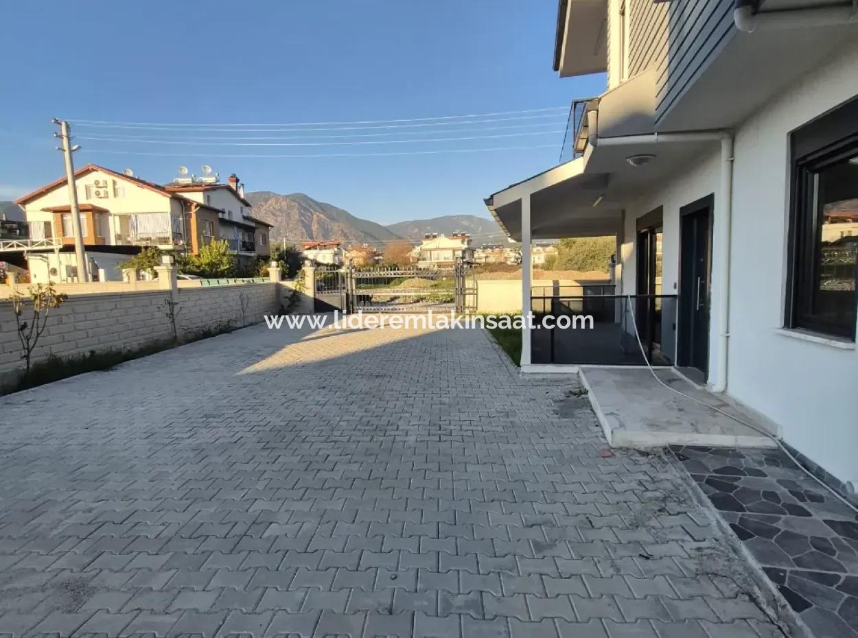 2 1 Flat For Sale With Detached Entrance In Gelisim Neighborhood