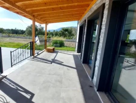 Detached House On A 3000 M² Plot In Köyceğiz Yangi Neighborhood