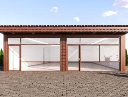 Jewelers' Bazaar In The Center Opportunity Workplace For Sale From The Project With A Large Showcase