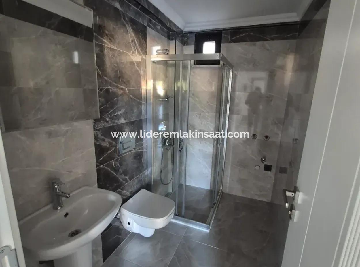 Gelişim Mahallesinde Satılık 1+1 Daire