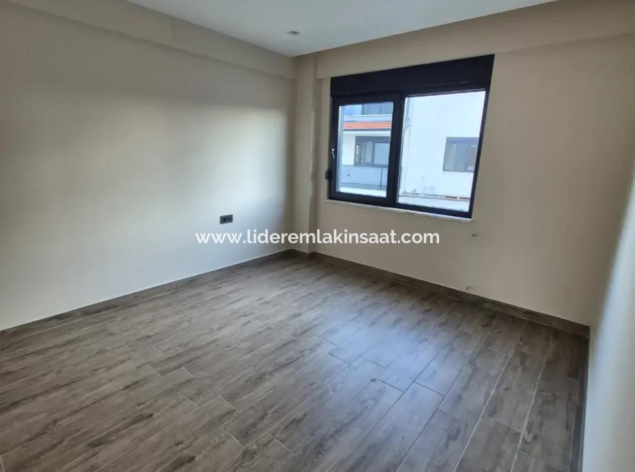 Gelişim Mahallesinde Müstakil Girişli Satılık 2+1 Daire