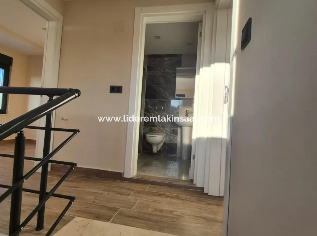 Gelişim Mahallesinde Satılık 2+1 Dublex Daire