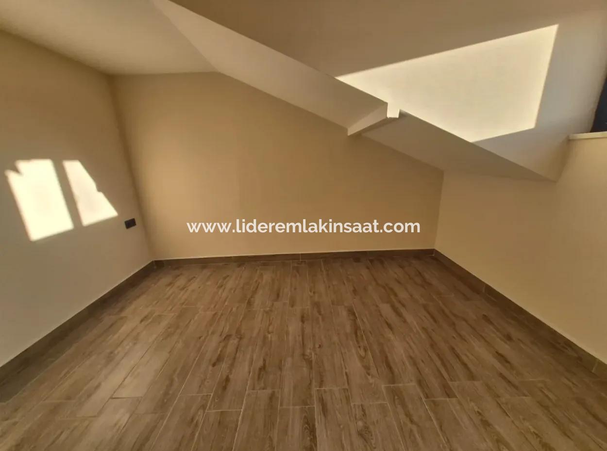 Gelişim Mahallesinde Satılık 2+1 Dublex Daire