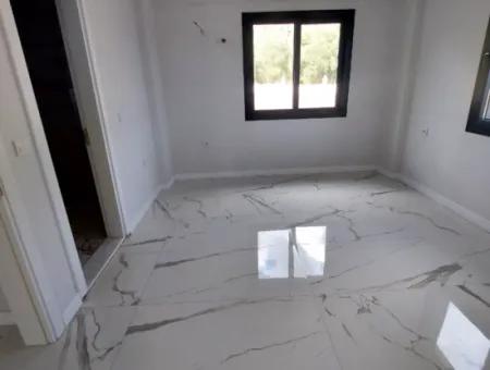 Köyceğiz Yangı Mahallesinde 3000 M² Arsa İçinde Müstakil Ev